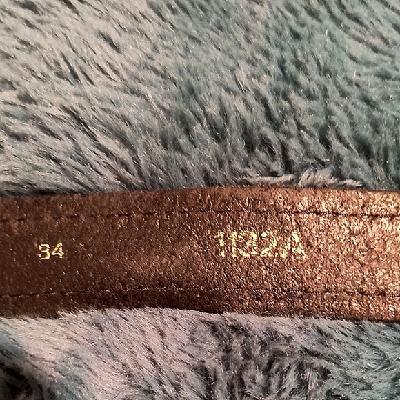 Vintage Fiori Black Leather Belt with Gold Buckle. Size 34. Good Condition - Picture 6 of 8